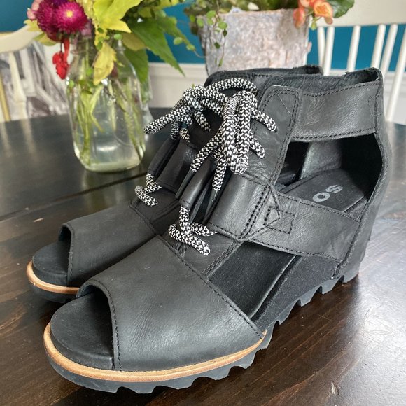 women's joanie lace wedge sandal